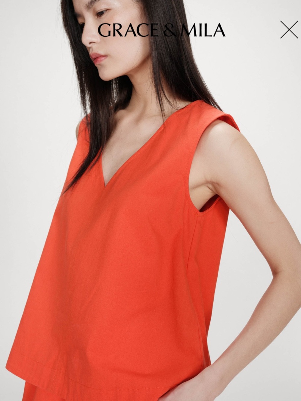 SLEEVELESS COTTON V-NECK TOP SANGUINE VAGABOND